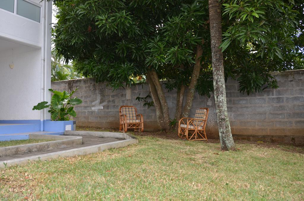 Les Gentilhommieres Guest House Trou aux Biches Bagian luar foto