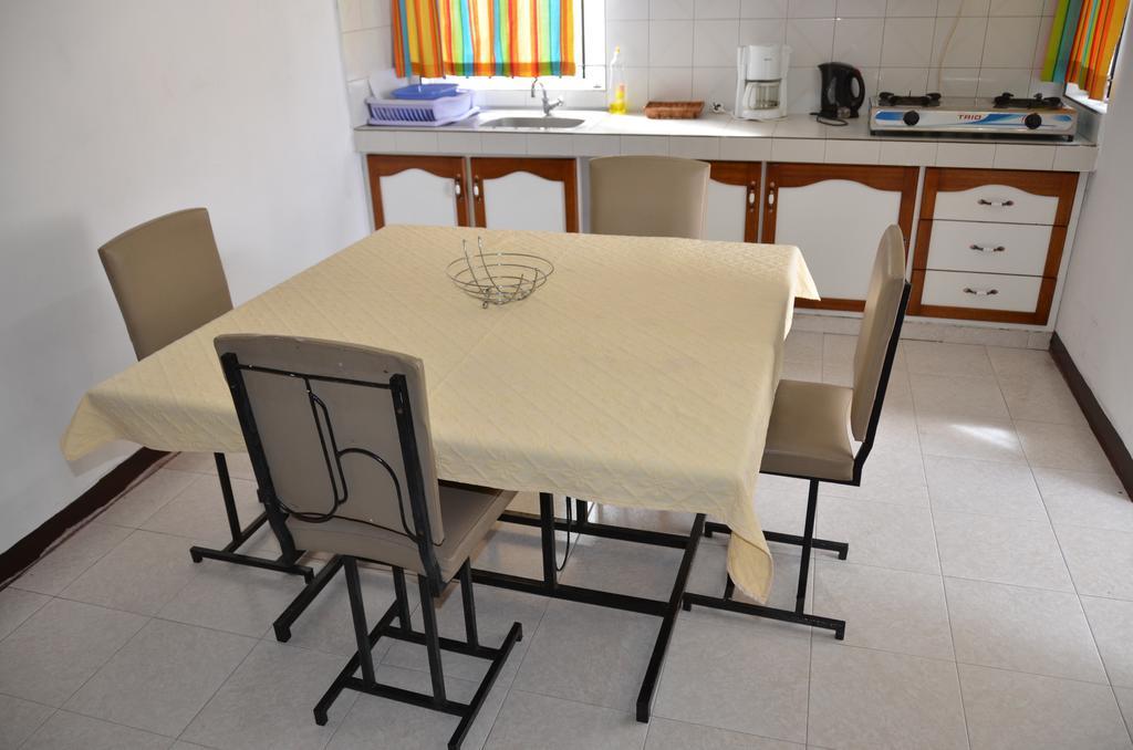 Les Gentilhommieres Guest House Trou aux Biches Bagian luar foto