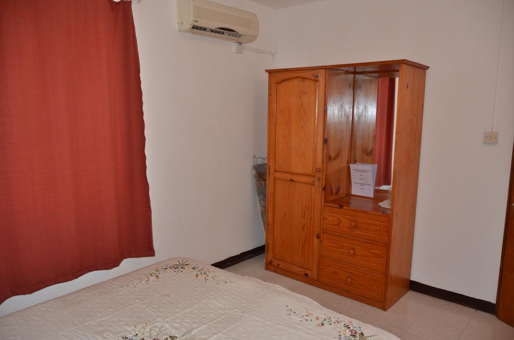 Les Gentilhommieres Guest House Trou aux Biches Ruang foto