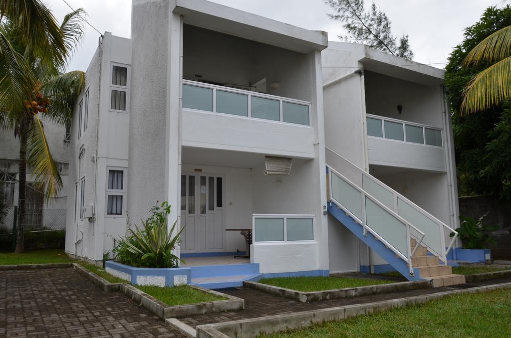 Les Gentilhommieres Guest House Trou aux Biches Bagian luar foto
