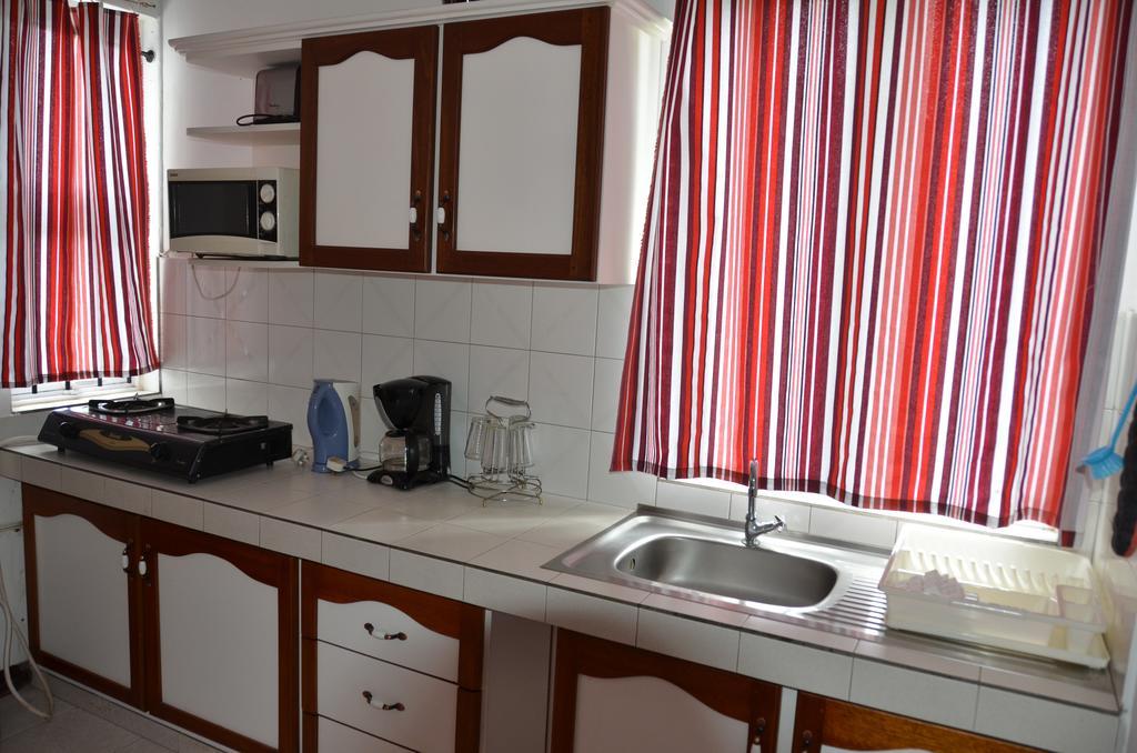 Les Gentilhommieres Guest House Trou aux Biches Ruang foto