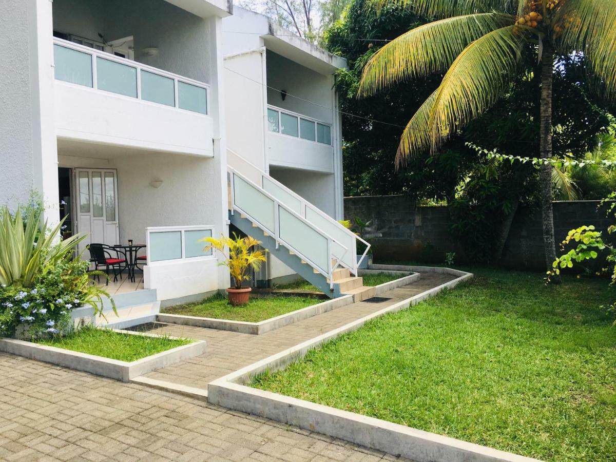 Les Gentilhommieres Guest House Trou aux Biches Bagian luar foto
